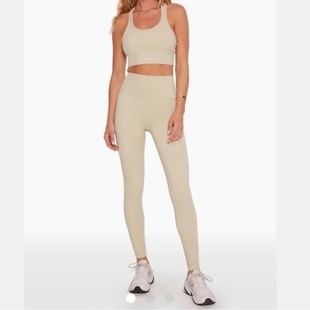 NWOT Set Active Sculptec Leggings - Bone